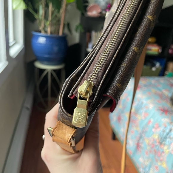 Louis Vuitton Viva Cite PM - Picture 7 of 10